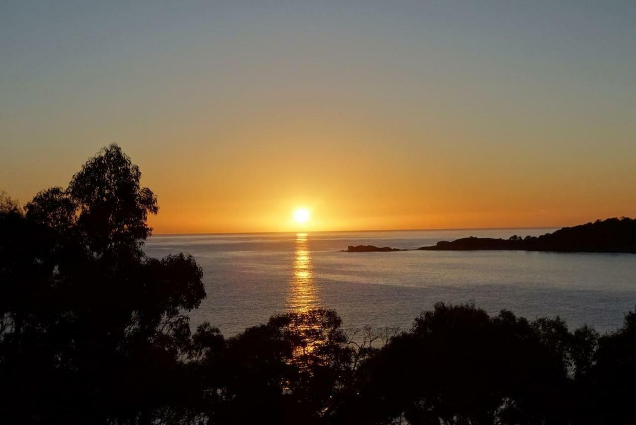 Ferienwohnung The Loft @ Bay Of Fires Seascape Binalong Bay Exterior foto
